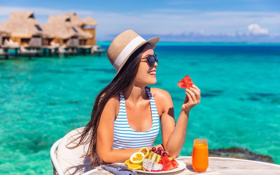 Best Tips for Eating Healthy When Traveling