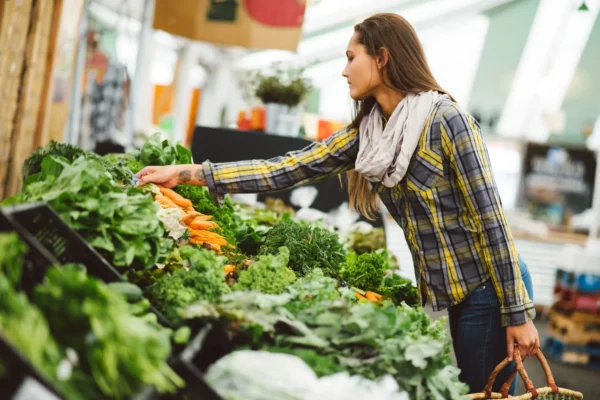 Choosing Healthy Food Options at the Grocery Store