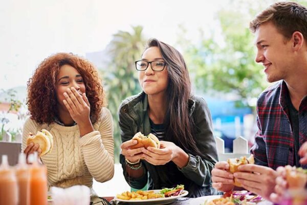 Eating Healthy While Dining Out